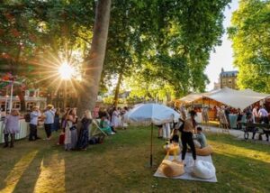 Summer event with tent and bar in Charterhouse Square